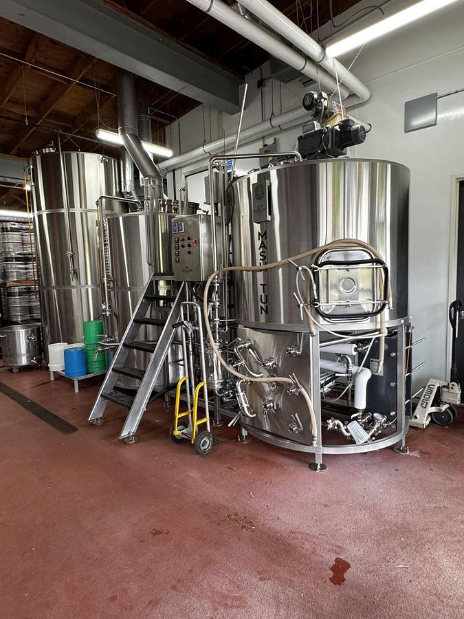 Used Used Portland Kettle Works 15 bbl Brewery