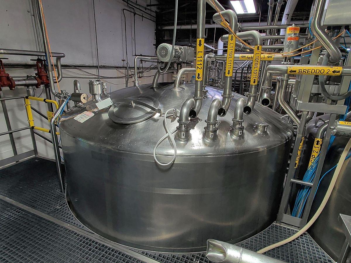 Used (6) Available - 2008 Feldmeier 5000 Gallon Insulated Dome Top Mix Tank