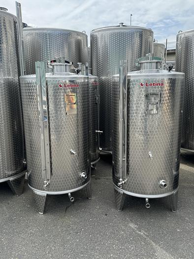 NEW STOCK LETINA 164 GALLON / 620L SW CLOSED STORAGE TANK