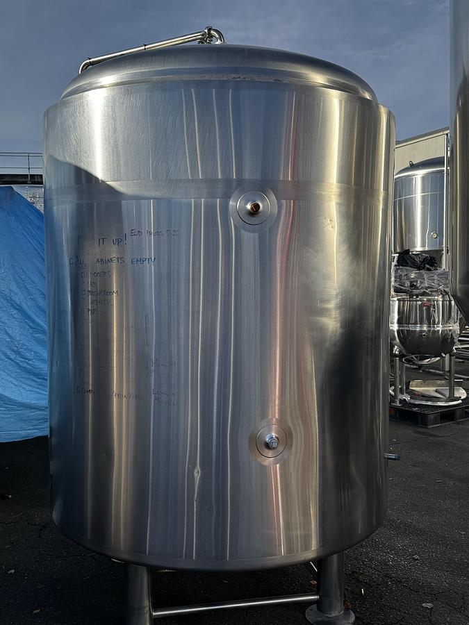 Used (2) Available - Used Blackstone BSV 30 bbl / 930Gal jacketed bbt / storage tank