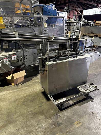 Used Holmatic Lid Applicator