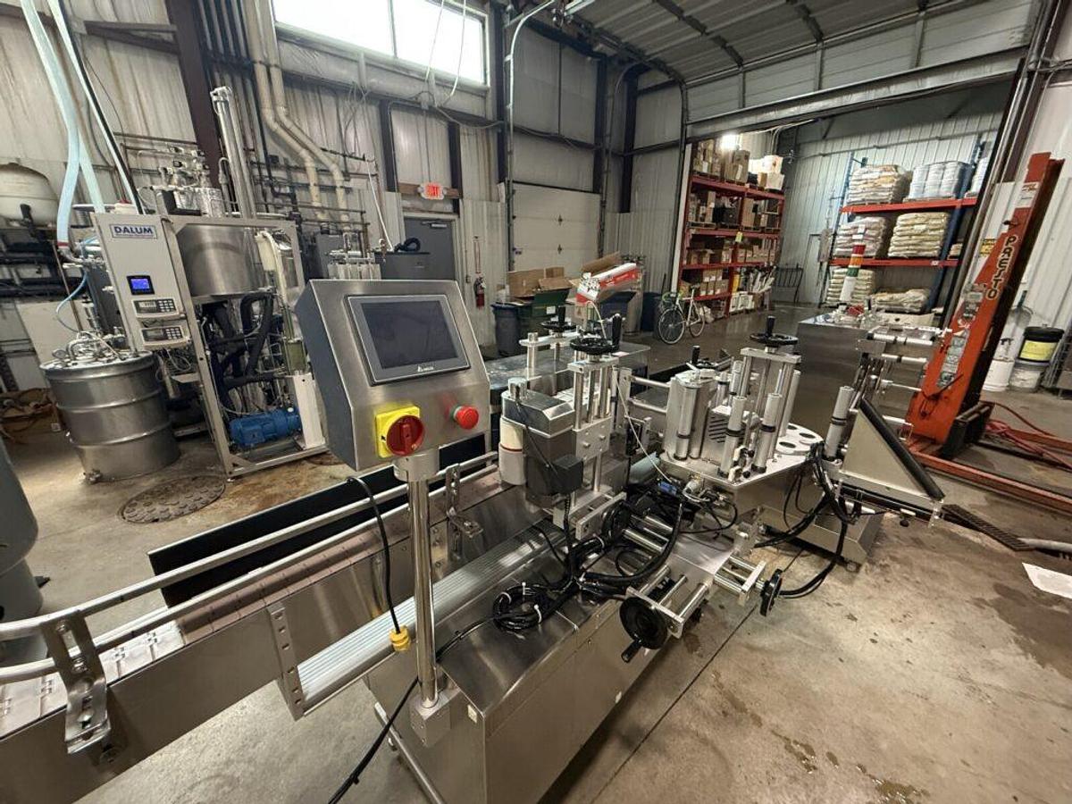 Used Used Pack Leader PRO 516 pressure sensitive labeler