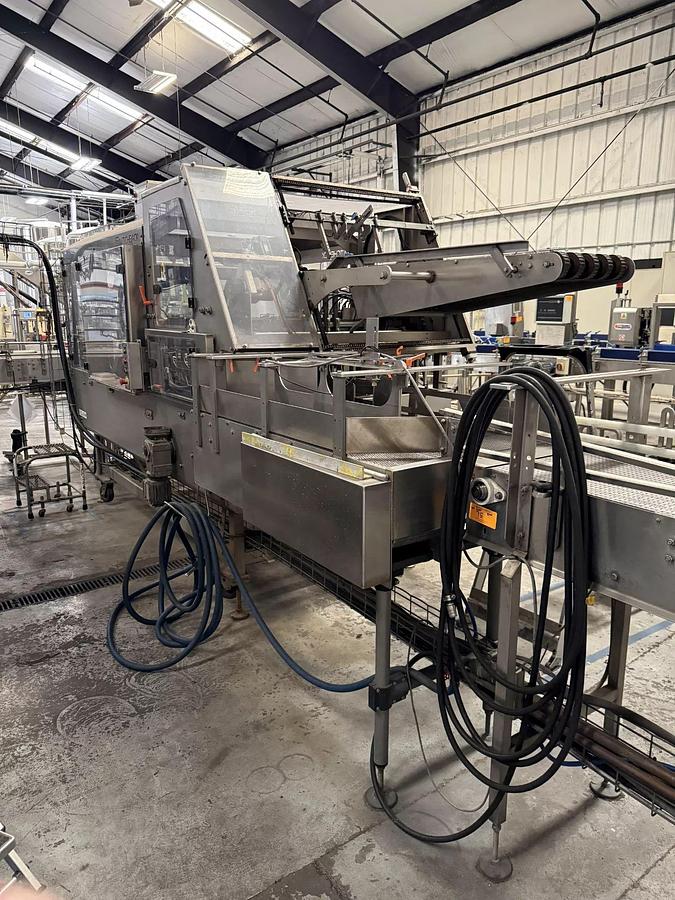 Used Used Switchback model AI-2H BP200 Brewpack 200 high speed cartoner