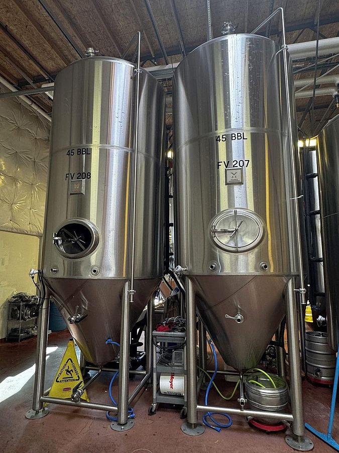 Used 2 available - Used Marks Fabrication 40 bbl / 1240Gal Jacketed Conical Fermenters