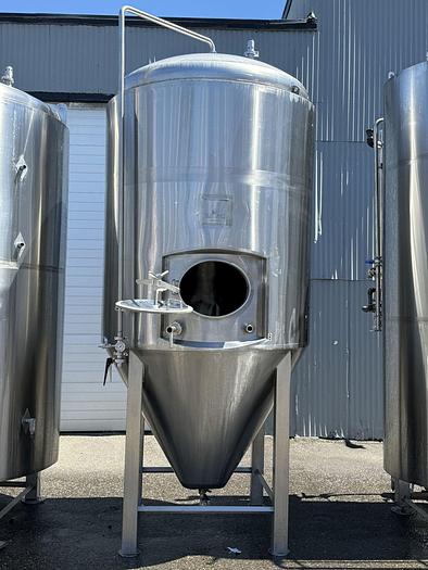 Used MCF Metalcraft Fabrication 30 bbl jacketed fermenter