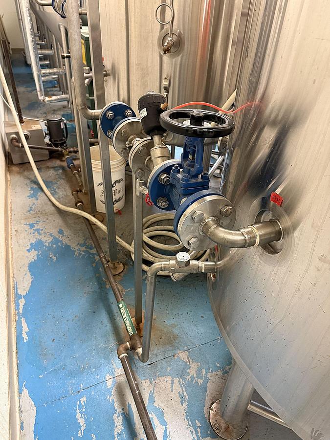 Used Used 5bbl Brewhouse with Cellar