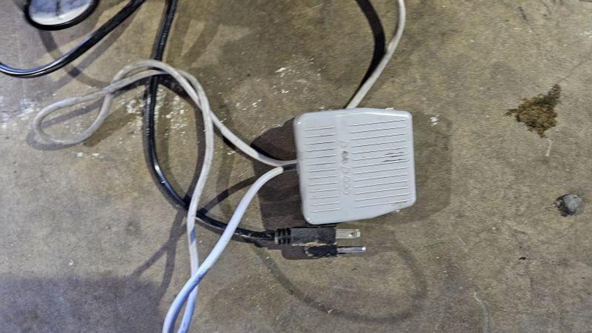 Used TechToneda Single Head Semi-Auto Piston Filler