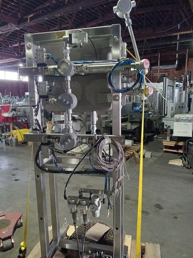 Used Inline Filling Systems Bar Top/"T" Top Corker