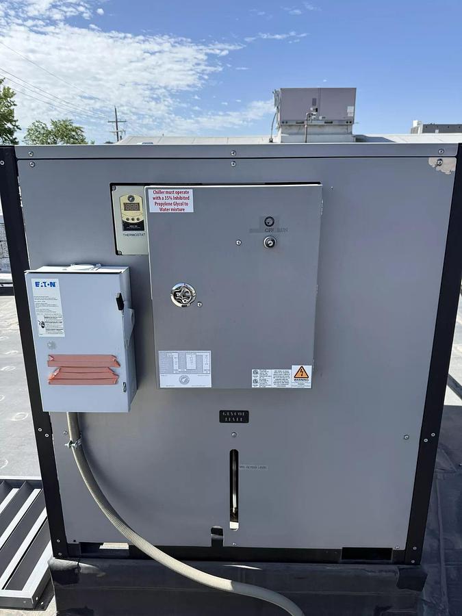Used Used G&D GD-7H glycol chiller