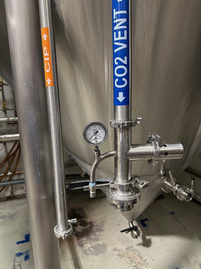 Used (4) available - Used JVNW 100 bbl / 3100gal conical jacketed unitank fermenters