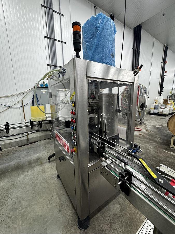 Used Used GAI 1301 Monoblock filling line for non carbonated beverage products