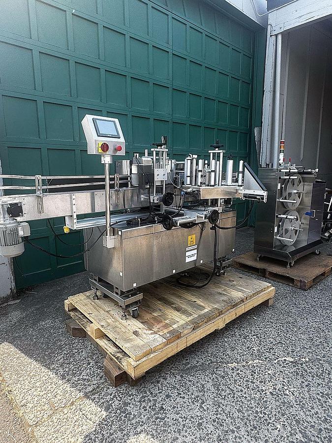 Used Used Pack Leader PRO 516 pressure sensitive labeler