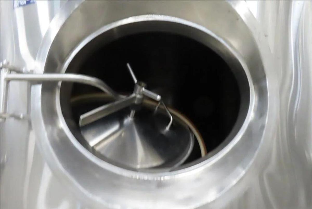 Used (2) Available - Used 40bbl / 1240 Gal jacketed conical fermenters - 