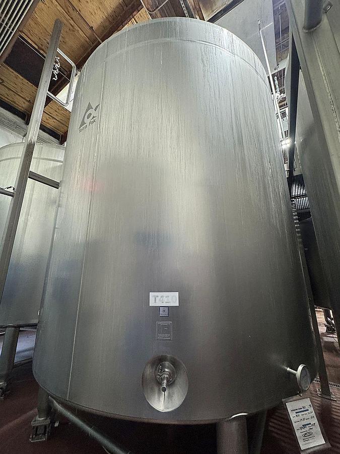 Used (6) Available - Feldmeier 5000 Gallon Insulated Dome Top Mix Tank