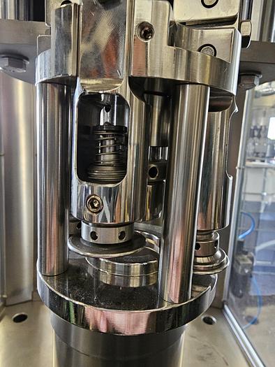 Used Used Borelli Alexa single head ROPP Capper