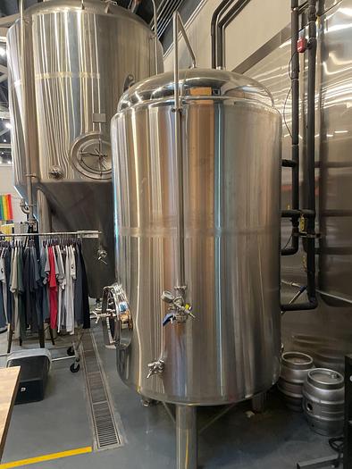 Used Used Apex 15 bbl / 465 Gal Jacketed Brite Tank