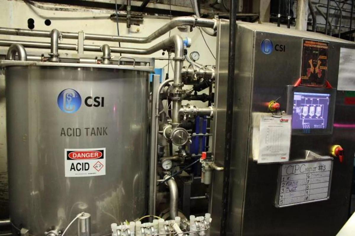 Used Used CSI Central States Industrial skid mount CIP system