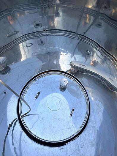 Used (3) Available - Used Letina 600L/158Gal VC tanks with wheels
