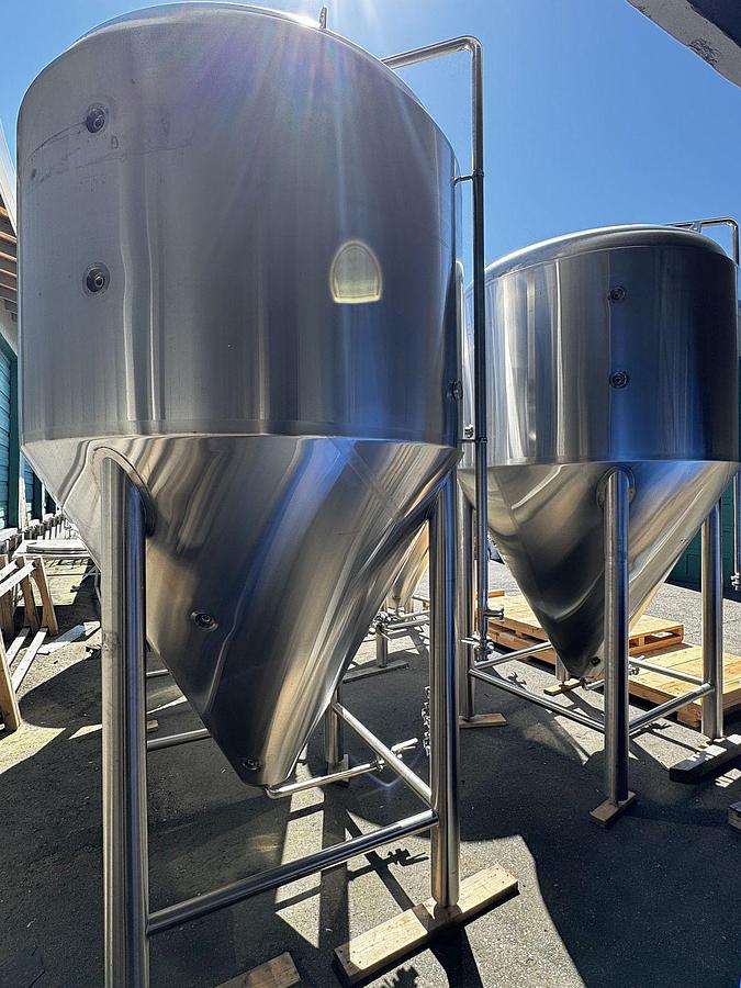 Used (4) Available - Unused GW Kent 40 bbl conical fermenter - price per tank