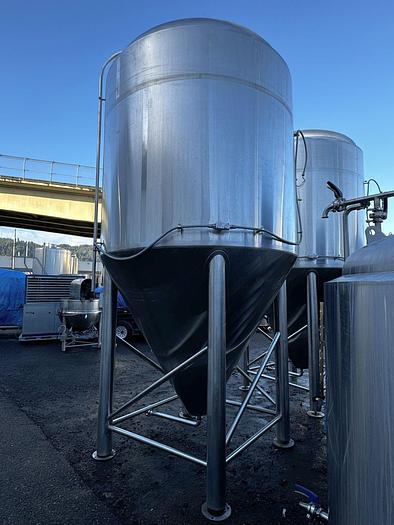 Used (3) available - Used BSV (Blackstone) 80HL (8000L) / 68 bbl conical jacketed fermenters