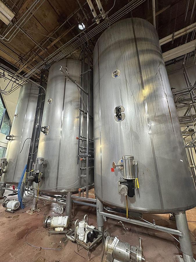 Used (2) Available - Mueller 6000 Gallon jacketed storage tanks