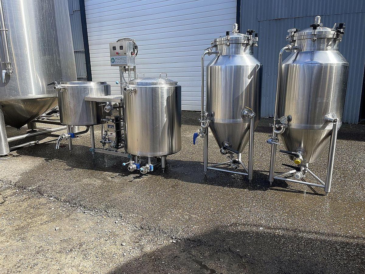 Used Used Premier Stainless 1 bbl Pilot brewhouse - steam heated