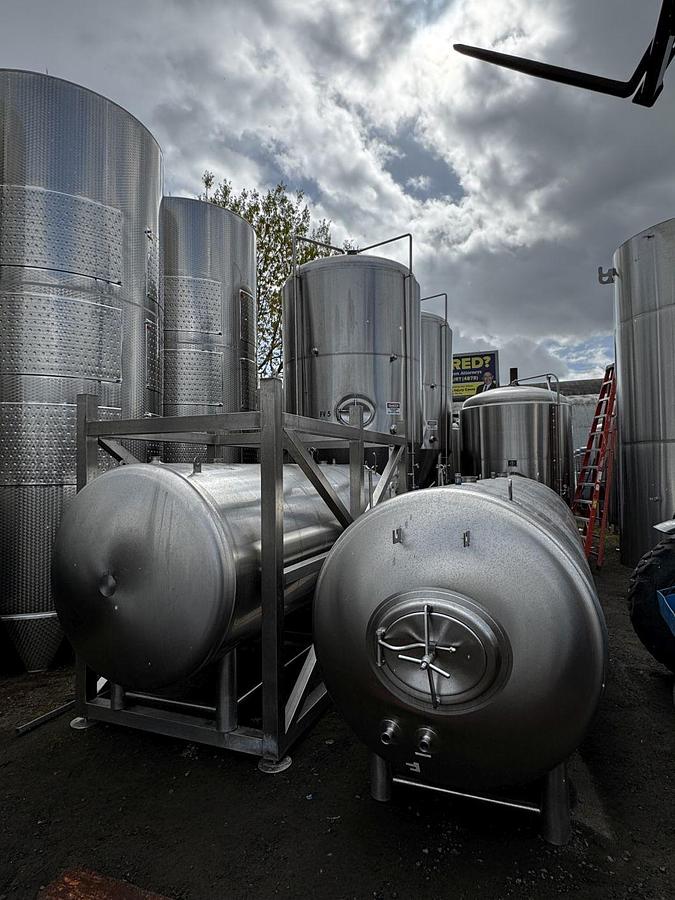 Used (2) available - Used 30 bbl / 930 Gal Jacketed lagering tanks - Stacked set- Sold as a pair