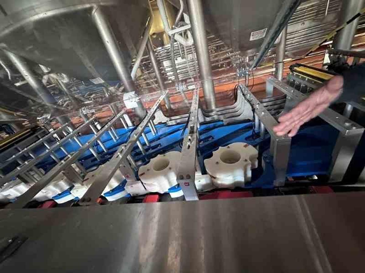 Used Krones Craftmate 265 CPM canning line