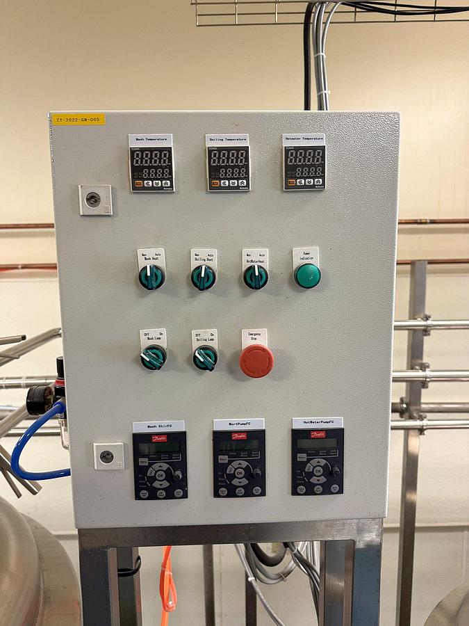 Used Used 5bbl Brewhouse with Cellar