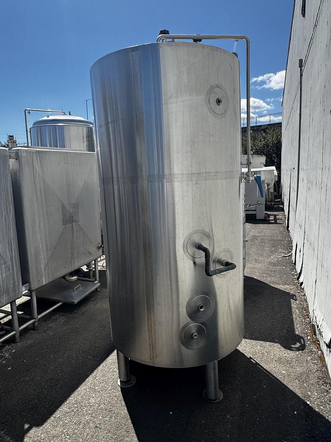 Used Used Practical Fusion 10 bbl / 310 Gal jacketed brite tank - Built in Portland, OR