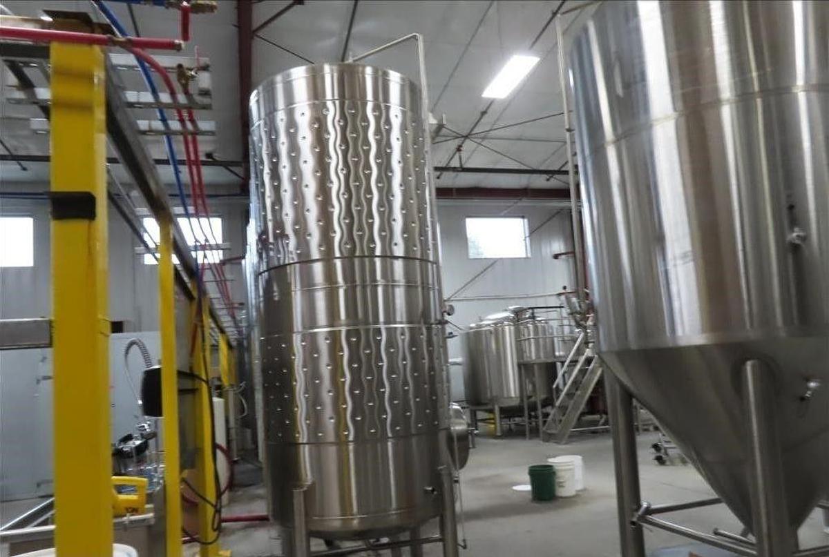 Used (4) Available - Used Practical Fusion 20 bbl / 620Gal jacketed brite/storage tanks