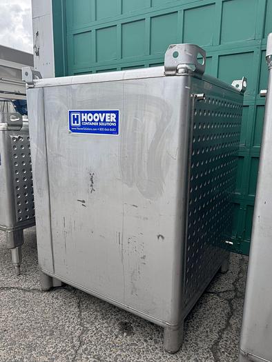 Used (2) Hoover 3000L / 795 Gallon Tote Tanks