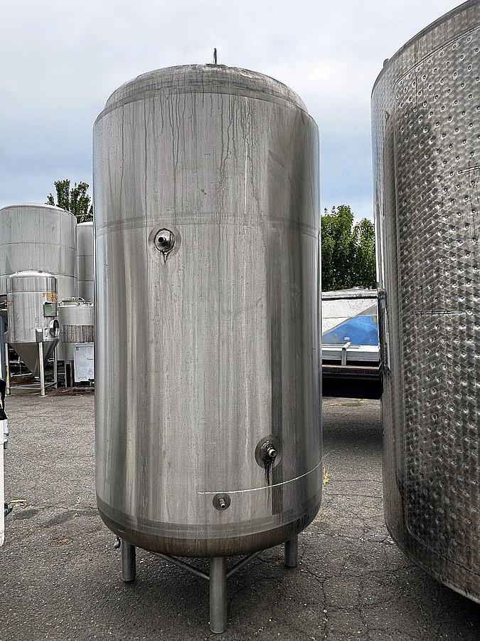 Used (1) Used WWS 20 bbl / 620Gal Jacketed Brite Tank