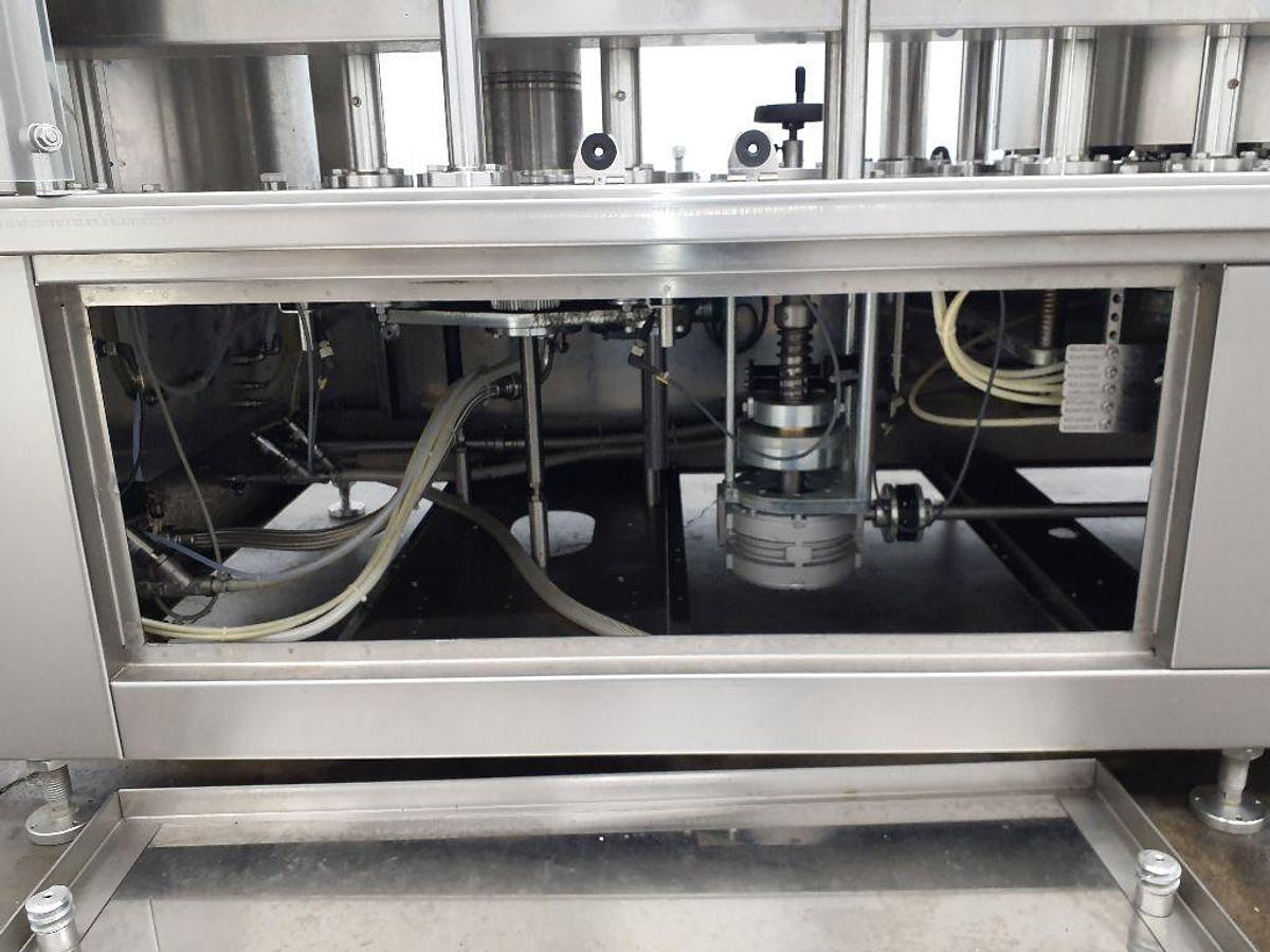 Used Used GAI 3031 FM Bier Monoblock Rinser/Filler/Capper