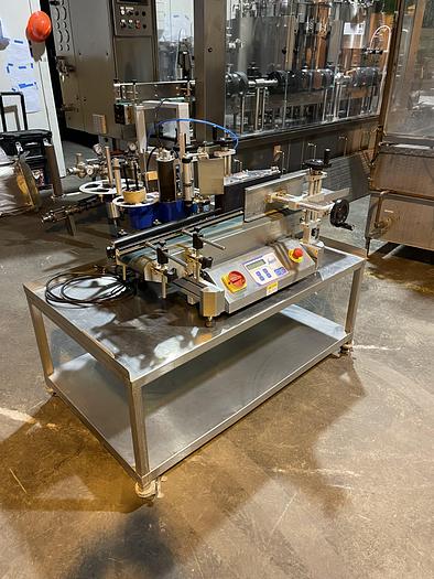 Used Used Accutek/Labelette pressure Sensitive Wrap Labeler (Packleader)