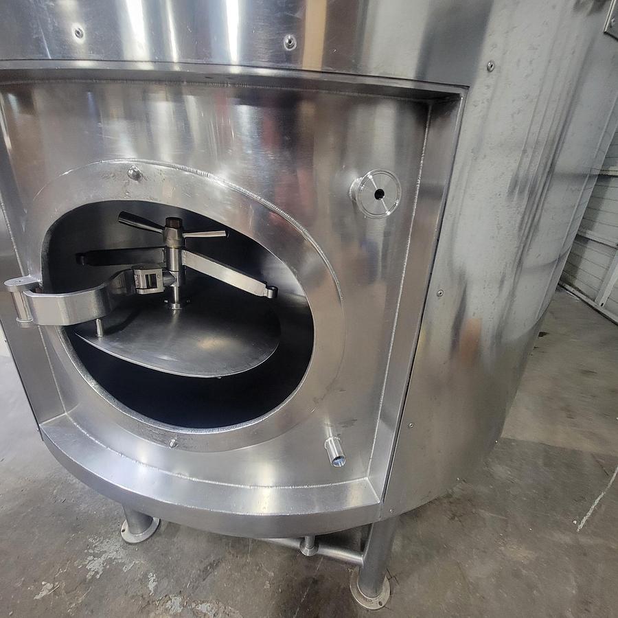 Used (2) Available - Used 20 bbl/ 620 gallon Jacketed brite tanks