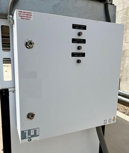 Used Used G&D 50 hp packaged glycol chiller