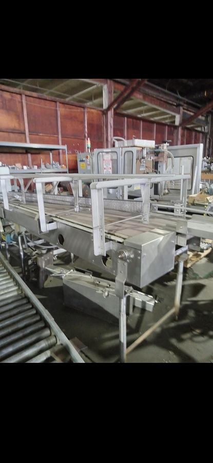 Used Arrow Multi-Lane Dump Table