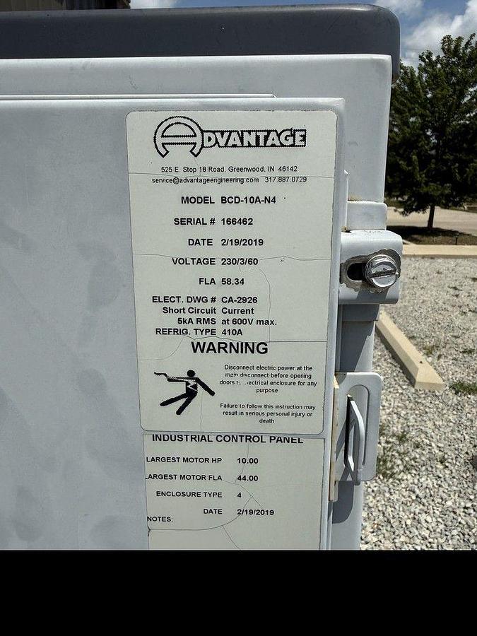 Used Used Advantage 10 HP packaged outdoor glycol chiller - 2019
