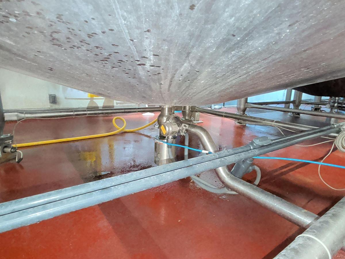 Used (6) Available - 2008 Feldmeier 5000 Gallon Insulated Dome Top Mix Tank