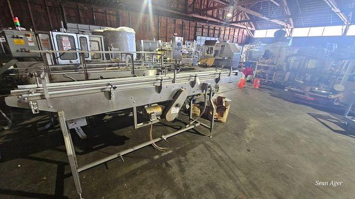 Used Custom Manufacturing Matt Top Conveyor
