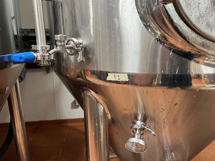 Used Used 15 bbl Apex Brewing Unitank Fermenter