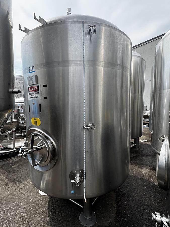 Used (2) Available - Used Blackstone BSV 30 bbl / 930Gal jacketed bbt / storage tank