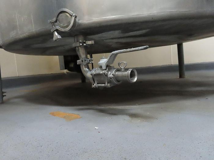 Used (1) Used 1000 gallon (approx) stainless steel mix tank