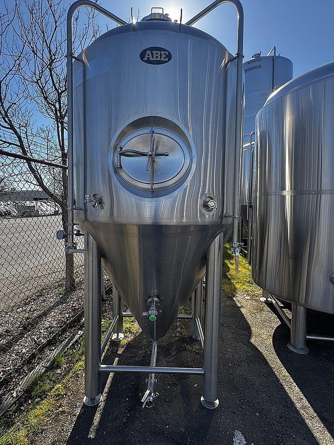 Used (2) Available - Used ABE 20 bbl Unitank Fermenters