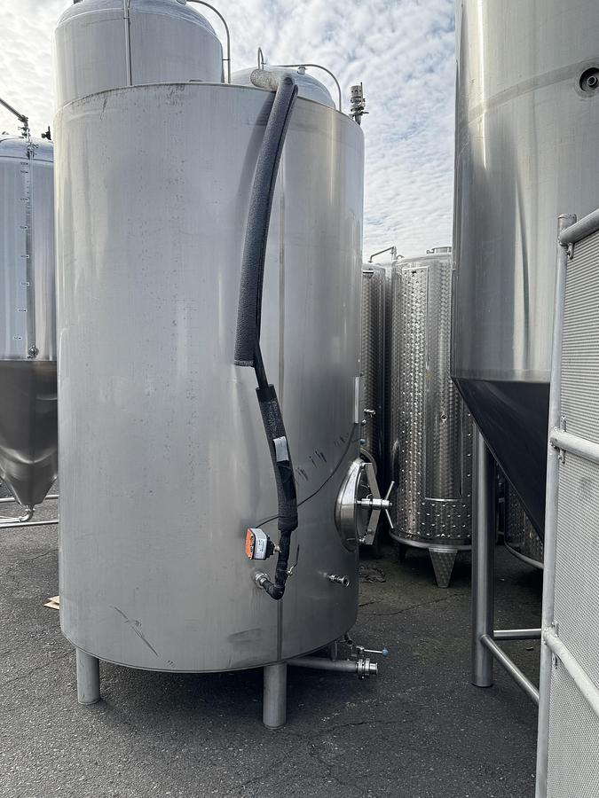 Used Used Beraplan 30 bbl / 930 gallon jacketed brite tank