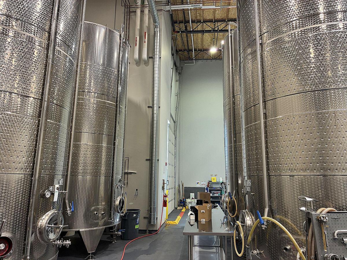 Used (4) Available - Used Letina 20,000L / 5285 Gallon Jacketed Blend/Storage Tanks
