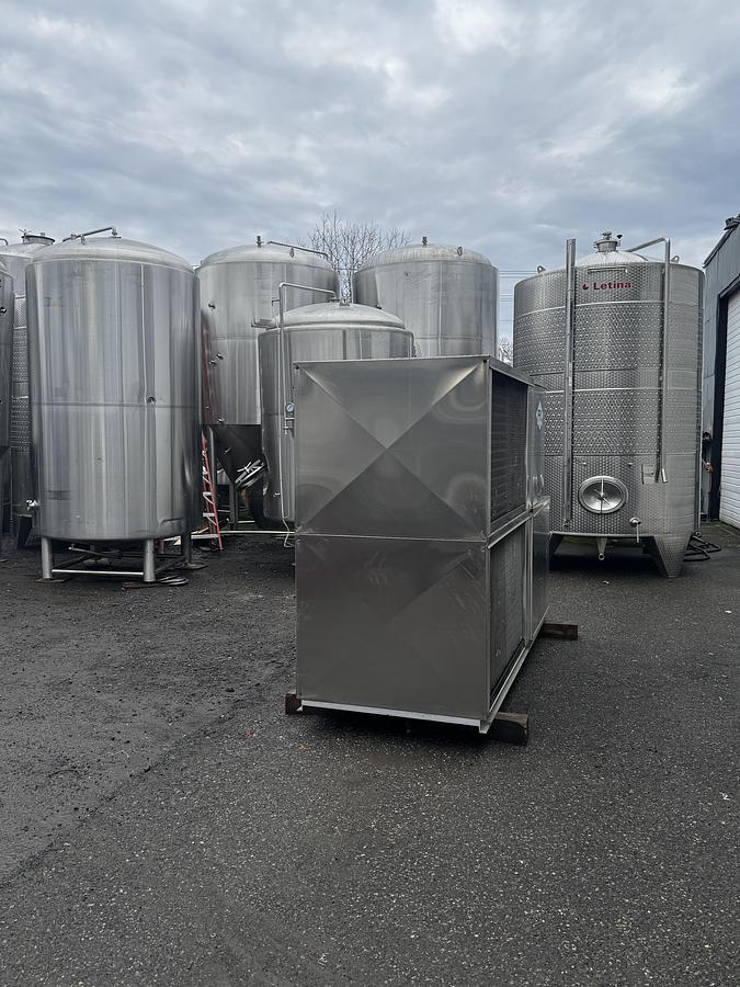 Used Used Pro Refrigeration 15hp (Dual 7.5 compressors) Glycol Chiller