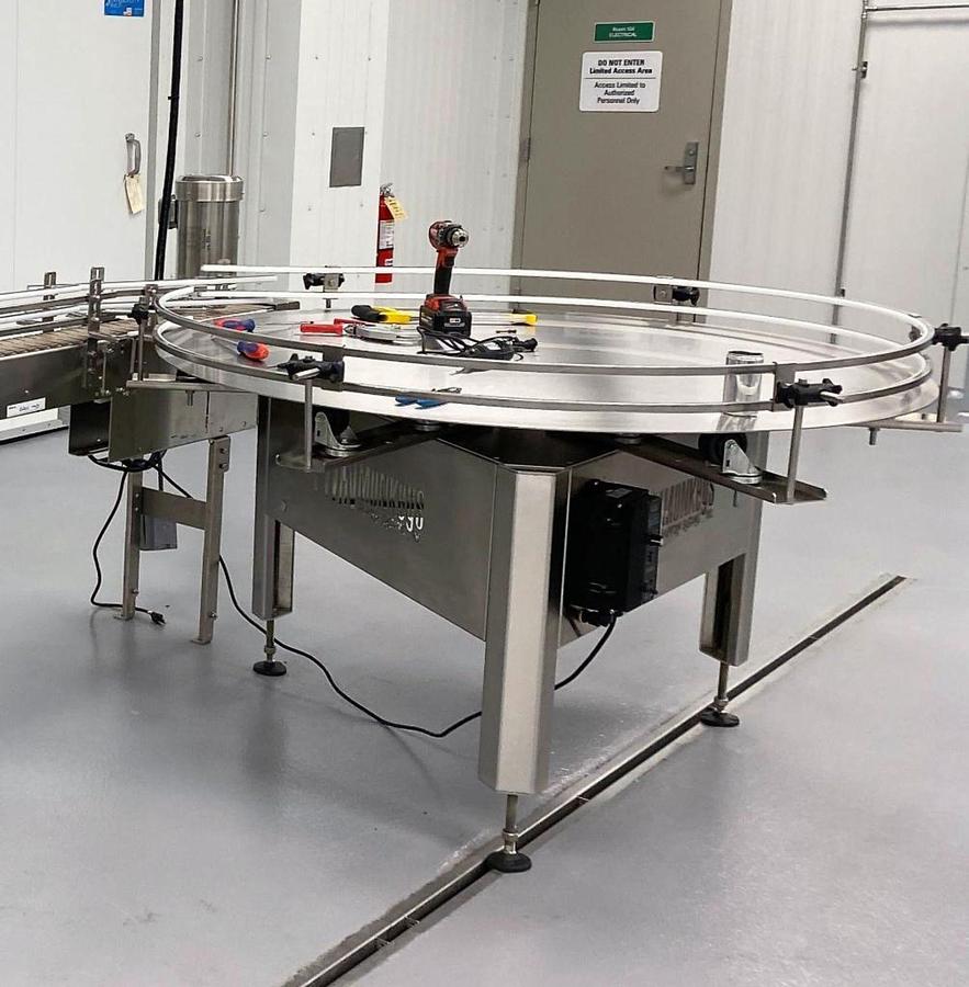 Used Twin Monkey Canning 60" accumulation/pack off disc