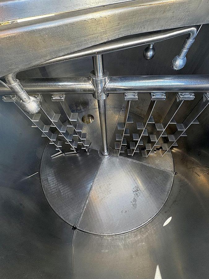Used Used 15 bbl / 465 Gal DME mash tun and kettle with platfrom